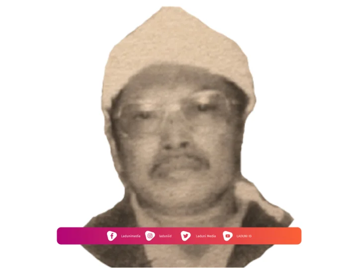 Biografi KH. Muhammad Hasyim Zaini
