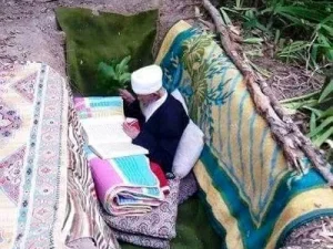 Mengapa Habib Ahmad Al-Muhdlor Hatamkan al-Qur’an 8000 Kali di Calon kuburannya?