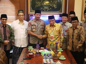 Berdoa Jakarta Aman, Kapolda Metro Jaya Sowan PBNU