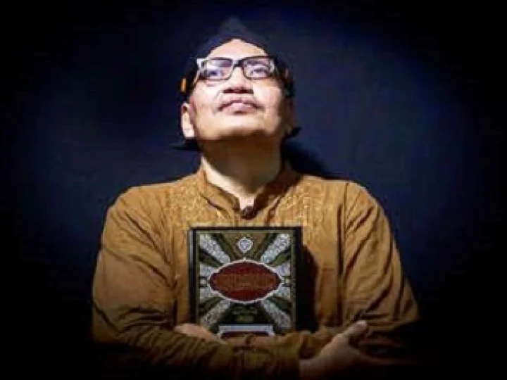 Kyai Ulil Abshar Abdalla: Bunga-Bunga yang Berguguran
