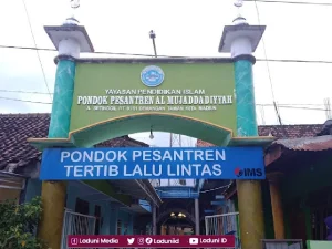 Pesantren Al-Mujaddadiyyah Madiun
