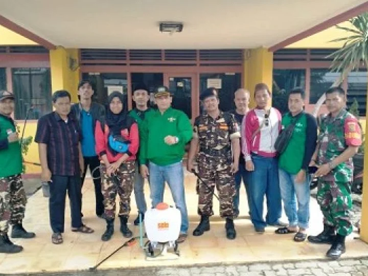 PCNU Bandar Lampung Lakukan Penyemprotan Disinfektan di Ponpes-Ponpes