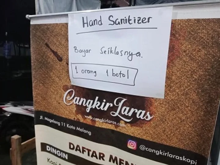 Kisah Orang Gila di Tengah Wabah Corona