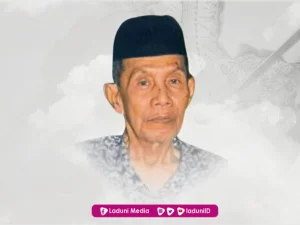 Biografi KH. Abdullah Abbas Buntet Cirebon, Pengasuh Pesantren Buntet Cirebon