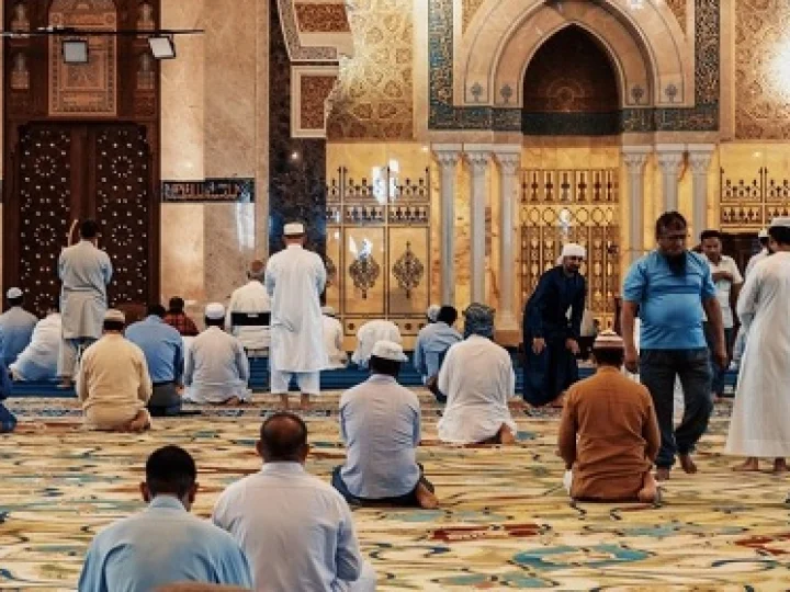 Urutan Dzikir, Wirid dan Doa Setelah Shalat Fardhu
