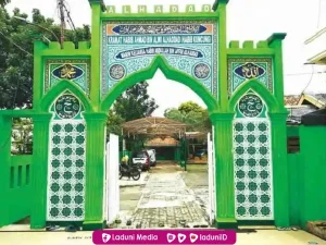 Ziarah di Makam Habib Mundzir Al-Musawa, Sang Sulthonul Qulub