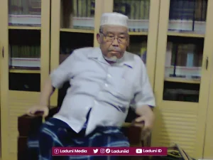 Biografi Prof. Dr. KH. Maghfur Usman, Ulama Internasional asal Cepu