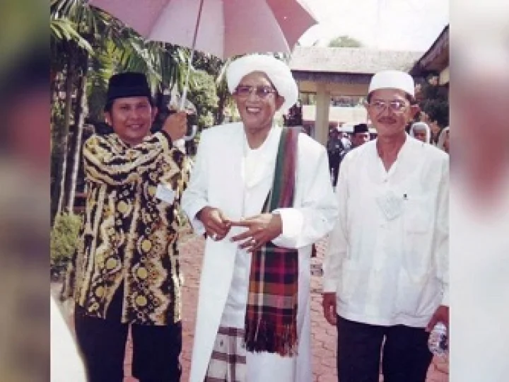 Dzikir Guru Sekumpul Inilah yang Datangkan Wanginya Surga di Dunia