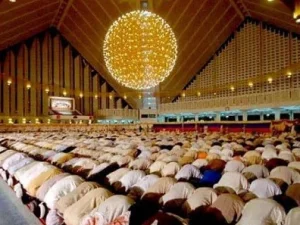Panduan Bacaan Bilal Shalat Tarawih