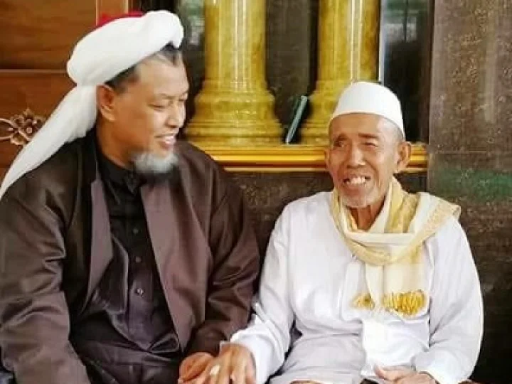KH Mashudi Saksi Hidup Resolusi Jihad Mbah Hasyim Asy'ari