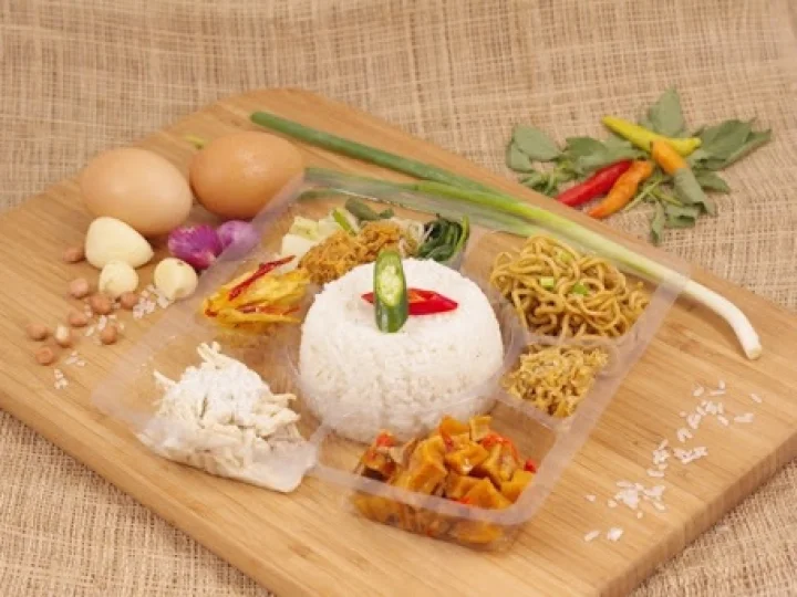 Bayar Fidyah dengan Nasi Kotak, Bolehkah?