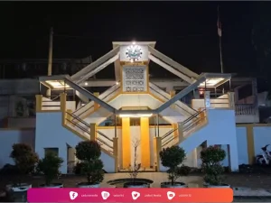 Ziarah di Makam KH. Masduqi Ali Cirebon, Muasis Pesantren Miftahul Muta'allimin Babakan