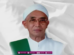 Biografi KH. Muhaiminan Gunardho, Pendiri Pesantren Kyai Parak Bambu Runcing Parakan, Jawa Tengah