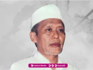 Biografi KH. Syaerozie Abdurrohim