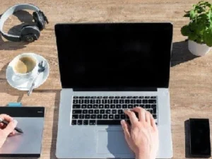 Tips Mempermudah Bekerja dari Rumah di Tengah Pandemi COVID-19