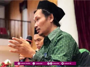 Kata-Kata Mutiara Nasihat Gus Baha yang Menyentuh Hati Generasi Muda