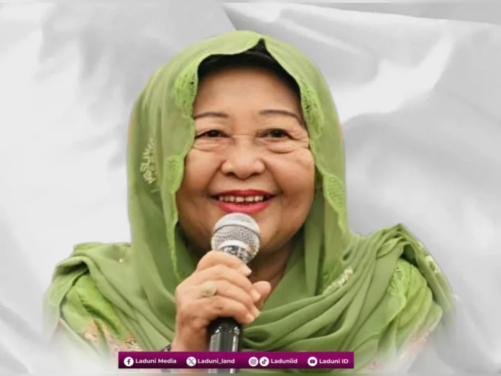 Biografi Nyai Hj. Machfudhoh Aly Ubaid, Pengasuh Pesantren Bahrul Ulum Jombang