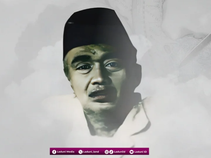 Biografi KH. Abdullah Syathori, Pengasuh Pesantren Dar Al Tauhid, Cirebon