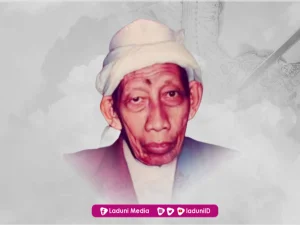 Biografi KH. Adlan Aly