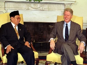 Humor Gus Dur: Presiden Amerika tidak Baca Buku