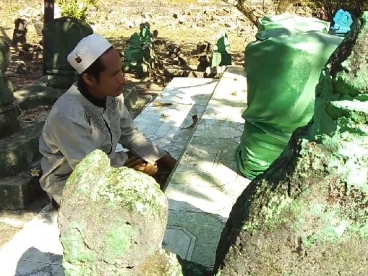 Kiai Chatib Sendang, Membuat Layangan dari Tembaga