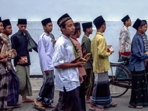 Ini 4 Kelebihan Pondok Pesantren Salafiyyah (Tradisional)
