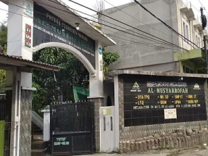 Pesantren Al-Musyarrofah Cianjur