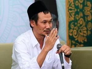 Setiap Melihat Orang Shalat Sama dengan Menyaksikan Kekalahan Iblis