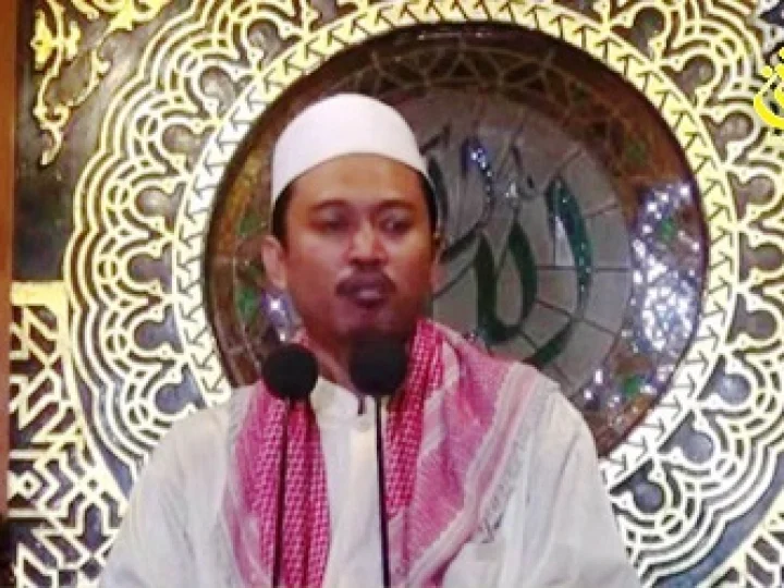 Tidak Bisa Bahasa Arab di Alam Kubur, Ini Kata Ustadz Ma’ruf Khozin