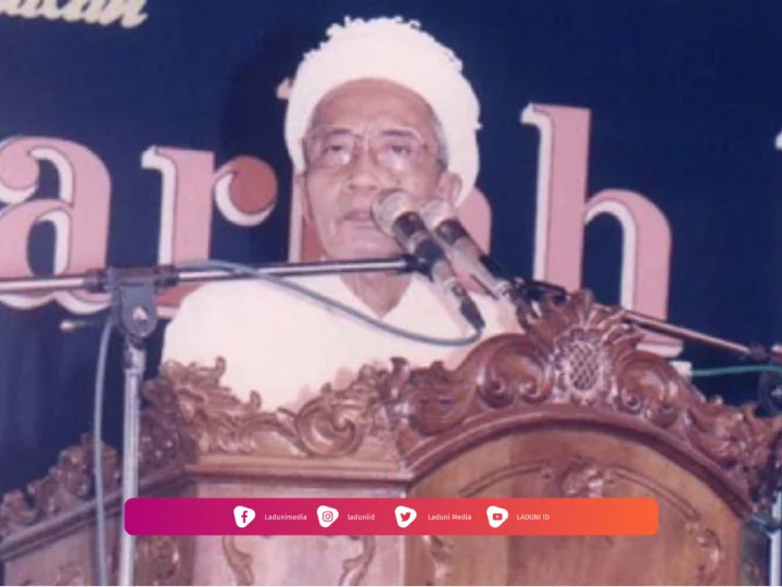 Biografi KH. Hasan Abdul Wafi, Pencipta Shalawat Nahdliyah
