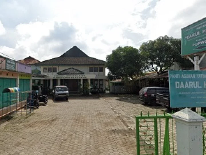 Panti Asuhan Daarul Hadlonah Purwokerto