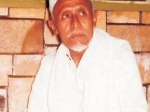 Meneladani Kedermawanan Mbah Dullah Kajen