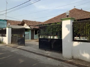 Panti Asuhan Al-Choiriyah Seblak Jombang