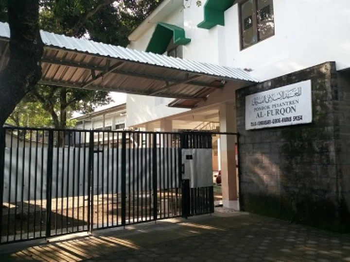 Pesantren Al-Furqon Kudus