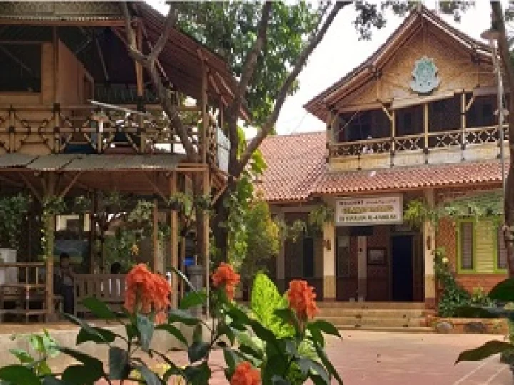 Panti Asuhan Al-Kamilah Depok
