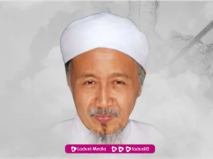 Biografi KH. Iskandar Umar Abdul Latif, Pendiri Pesantren Darul Falah Pusat, Sidoarjo