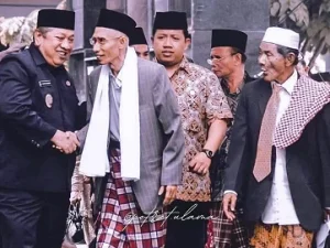 Mbah Sahal Yarham: Ber-NU adalah Menghidupi NU