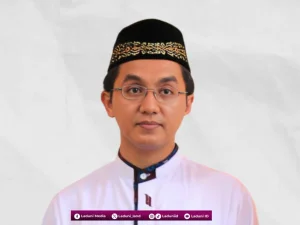 Biografi DR. KH. M. Afifudin Dimyathi, LC, MA. (Gus Awis)