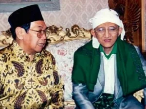 Kisah Hidup KH. Sonhaji (Mbah Jimbun) yang Ajarkan Kesederhanaan Kepada Gus Dur