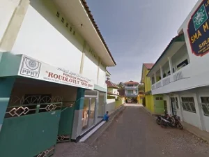 Pesantren Roudlotut Tholibin Banyumas