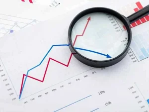 Menimbang Untung Rugi Suku Bunga Tetap dan Mengambang di Masa Pandemi