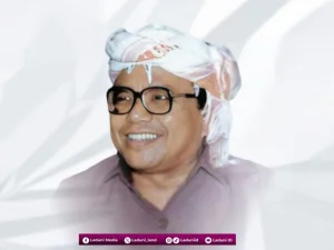 Biografi KH. Hasan Saifourridzall, Pengasuh Pesantren Zainul Hasan Genggong