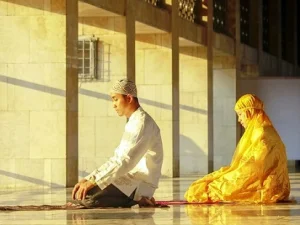 Pengaruh Tabiat Istri terhadap Cara Suami Mencari Nafkah