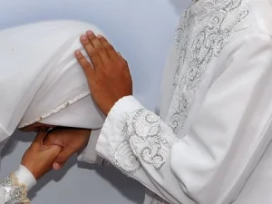 Inilah 14 Keistimewaan Istri Shalehah