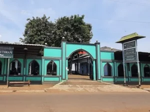Pesantren Al-Utsmani Kajen Pekalongan