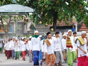 Pondok Pesantren: Tempat Aman Bagi Para Pemuda Muslim