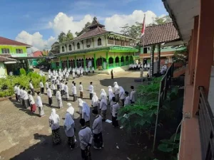 Pesantren Miftahussholihin Banjarnegara
