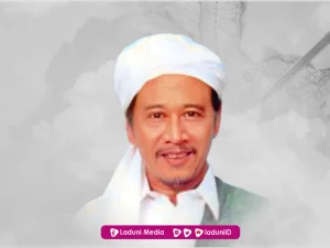 Biografi KH. Muhammad Babakan, Pengasuh Pesantren Kebon Jambu Al-Islamy Cirebon