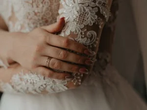 Pandangan Prof. Habib Quraish Shihab Tentang Pemisahan Pengantin Wanita dan Pria Saat Resepsi