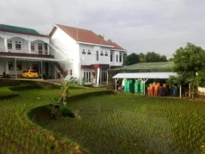 Pesantren Al-Ghozali Kumbung, Majalengka